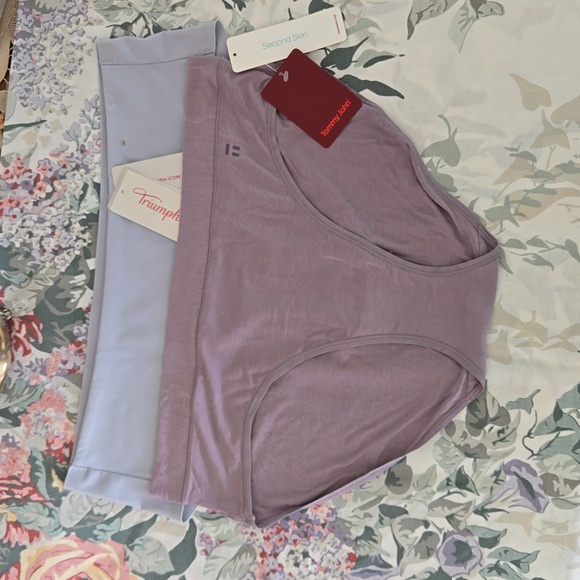 3 pairs New Panties Triumph, b.tempt'd & Tommy John L NWT - Picture 8 of 10